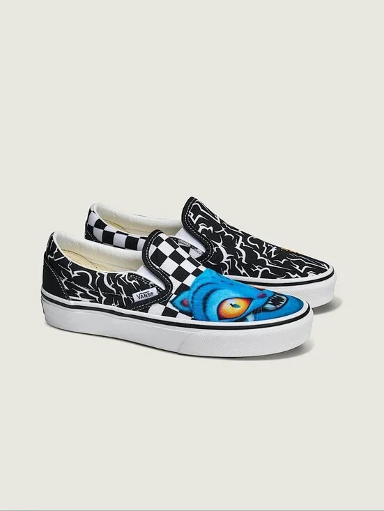 Kid's K-Pop Demon Hunters x Vans Slip-on 'Black'