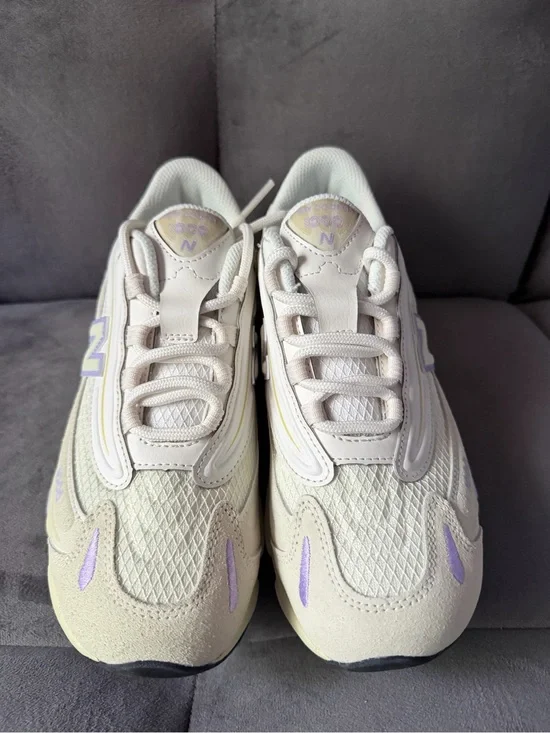 New Balance 1000 Sea Salt Lilac Size 4.5Y / 6W GC1000FM New