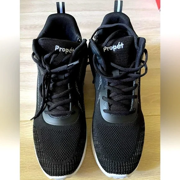 PROPET TravelActiv Sneakers/shoes Black 11 W(D)Women For Mens Size 9.5 W(D