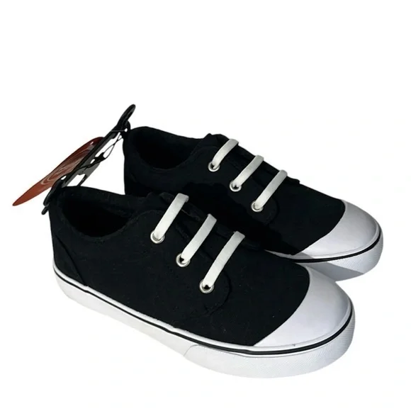New Wonder Nation Girl’s Book’s Black and White Sneakers Size 12 NWT