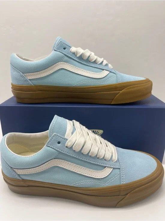 Vans WMNS Sz 8.5  Lx Old Skool Gum Crystal Blue VN000D56CAU Sneakers