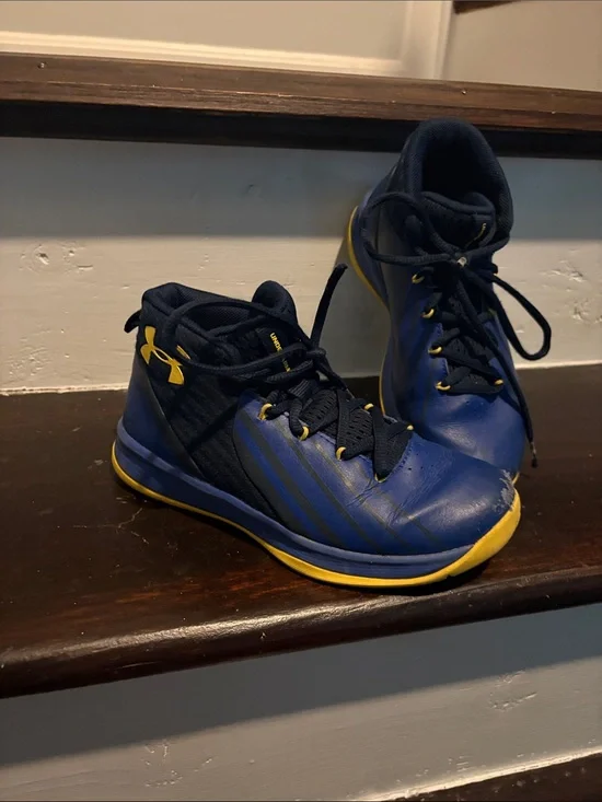 Under Armour Navy Blue and Yellow Basketball Sneakers