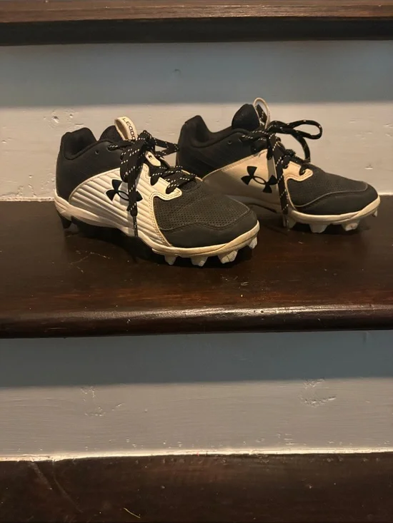 Under Armour Kids Black and White Baseball Cleats