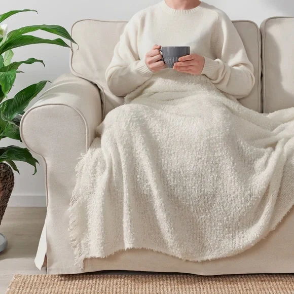 SANDBRODD Off-White Throw, 51x67 