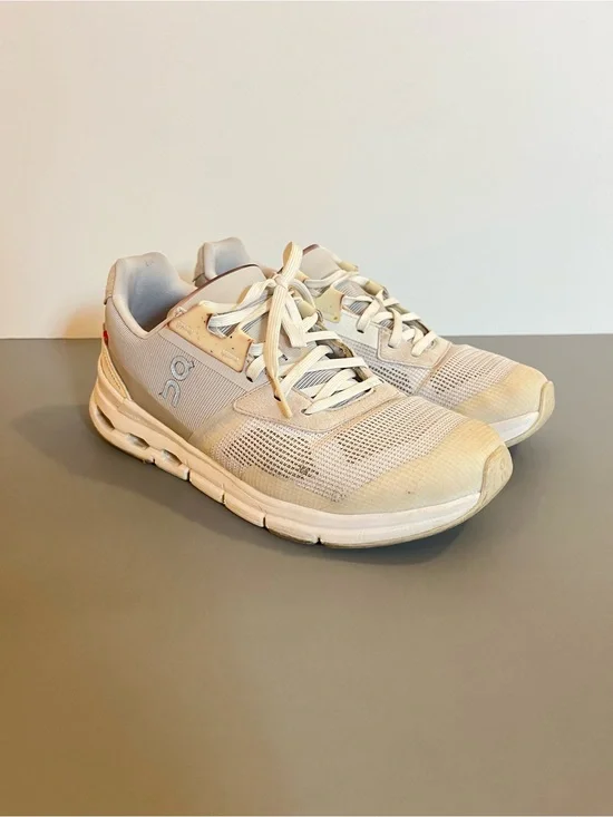 On Cloudrift Sneakers