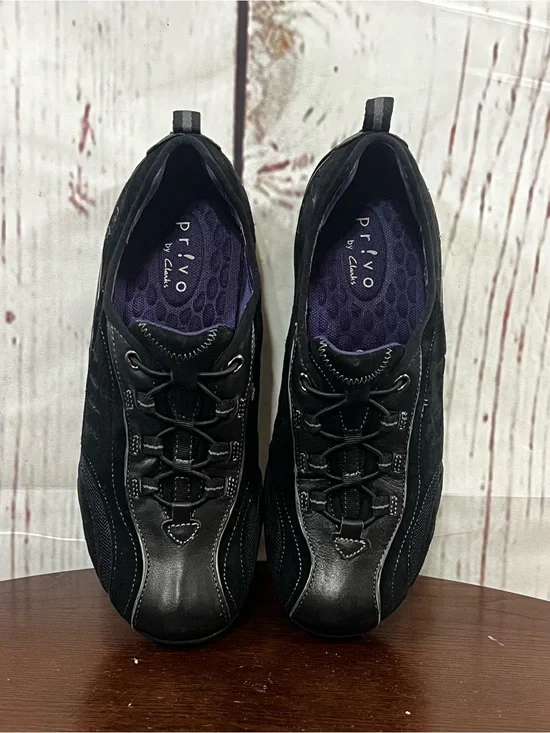 Privo by Clarks Black Slip-On Athletic Sneakers Suede & calf leather women’s 6