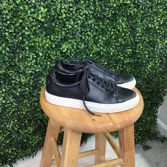 Givenchy‎ leather sneakers