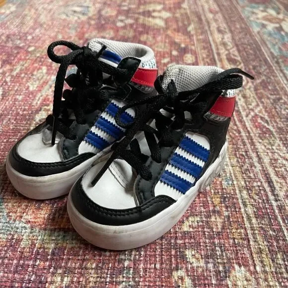 Adidas Infant boys size 4 High-Top Sneakers - Black, Blue, Red