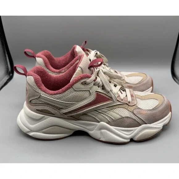 Reebok Royal Charge Women's Beige Maroon Chunky Sneakers Lifestyle Shoes Size 10