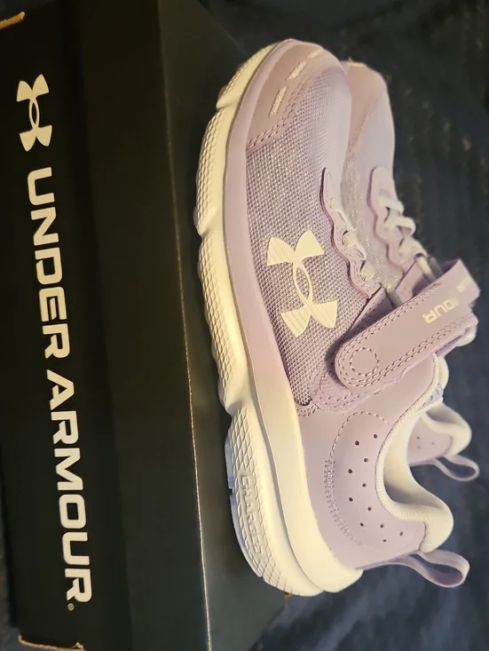 Brand New In Box Under Armour Kids' Lavender/White Athletic Sneakers
