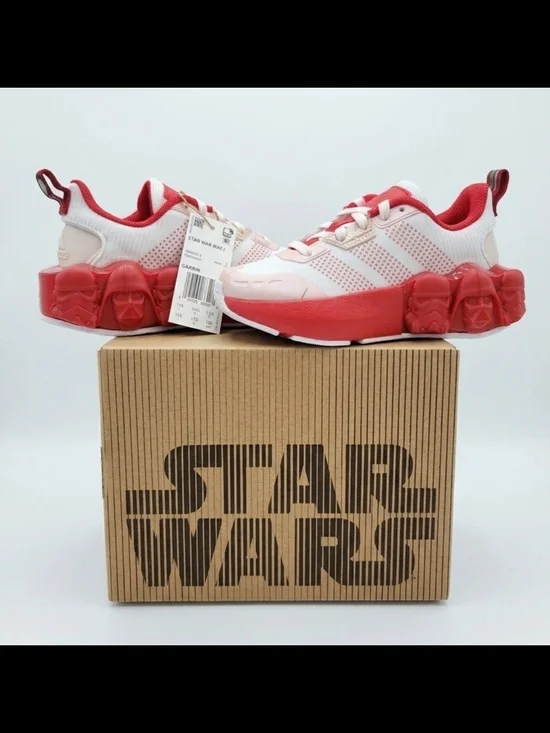 NWT Adidas x Star Wars Tech Runner Kids Sneakers Red White Size 11K