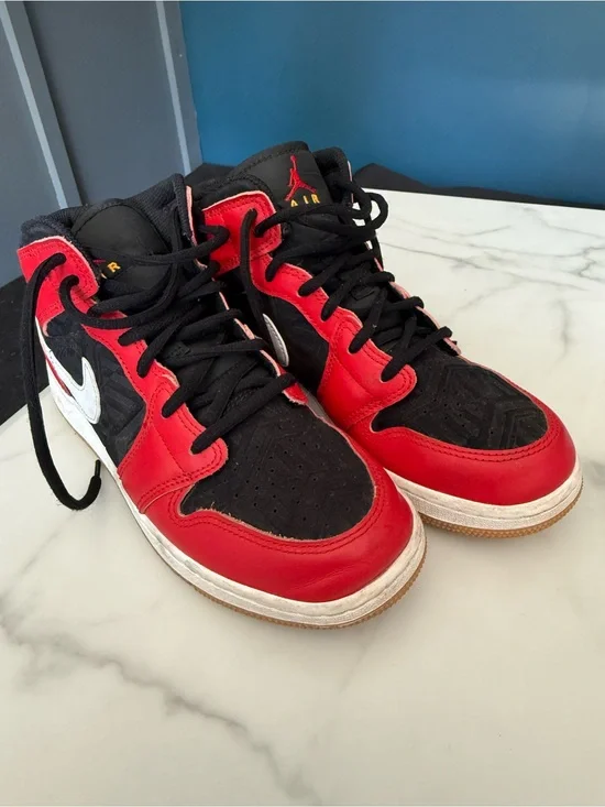 Jordan Kids High-Top Sneakers in Red, Black & White