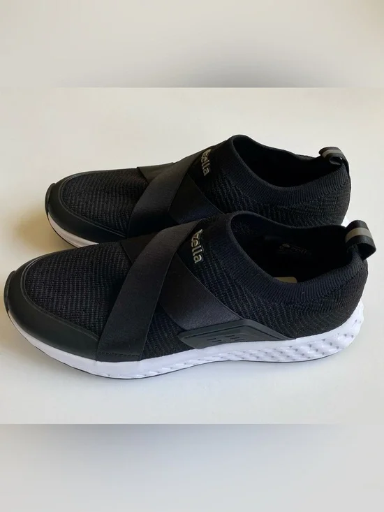 NWT Zella Ortholite Slip-on sneakers