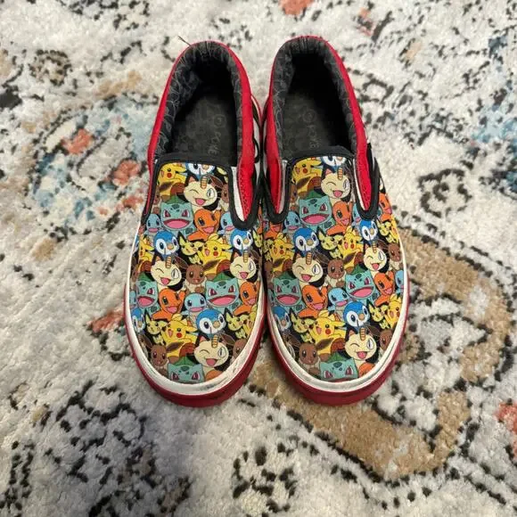 Ground Up Pokémon Slip-On Shoes Youth Size 3 Pikachu Eevee Charmander‎ 2023