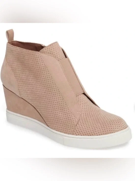 Ladies Linea Paolo Felicia Wedge Leather Bootie Soft Pink Size 8 GUC