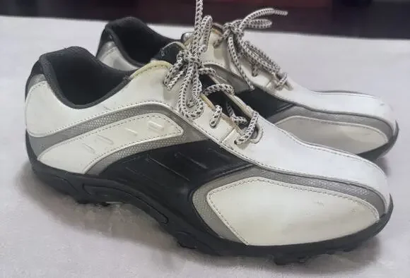 FootJoy FJ Kids Junior Golf Shoes 45017 Cleats Boys Size 4M Lace Up White Black