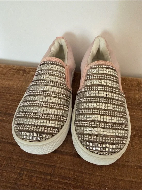 Stuart Weitzman Vance Glitz Pink Rhinestone Sneakers Slip Ons EU 26 / US 9 NWOB