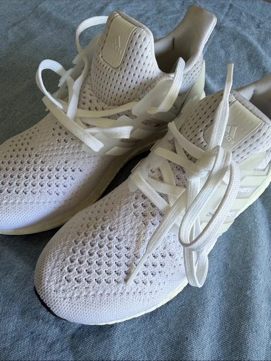 Adidas Triple White Ultra Boost Kids size 3.5 - NWOT