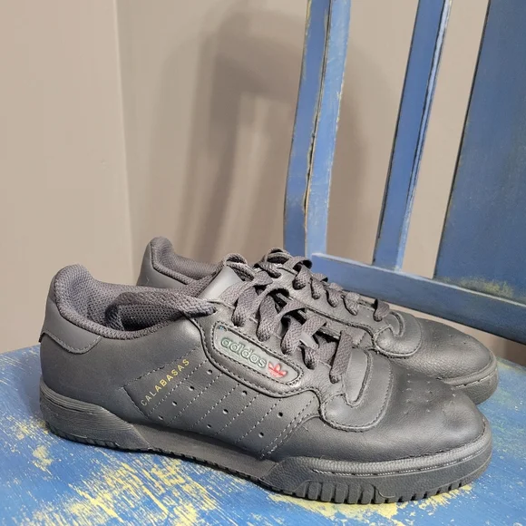 Adidas Yeezy Powerphase Core Black Sneakers Youth Shoes Size 5