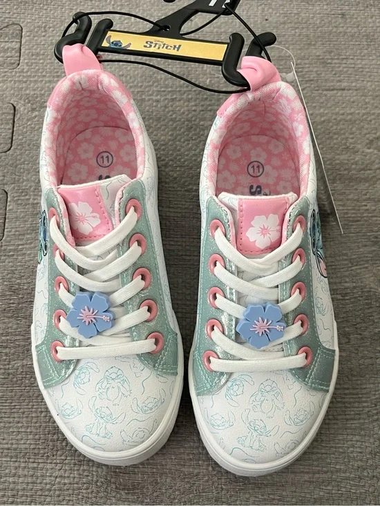 Ground Up Disney Stitch Low Top Lace-Up Unisex Kids Sneaker US 11 White/Pink