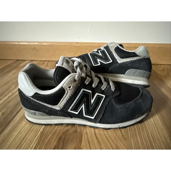 New Balance 574 Core Youth 2 2Y Black White‎ sneakers tennis shoes GC574EVB