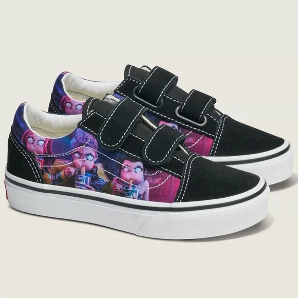 Vans KPop Demon Hunters Old Skool V Little Kids Black Purple White size 11 NEW