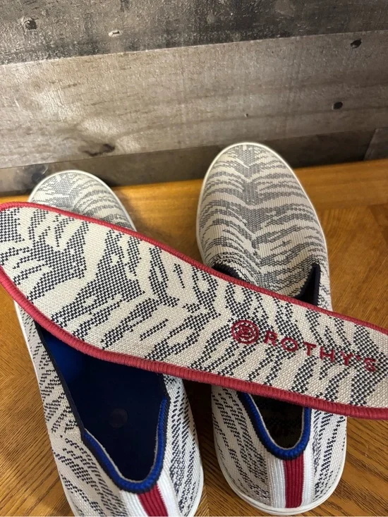 Rothy's Slip-On Sneakers in White and Navy Pattern women’s 9.5