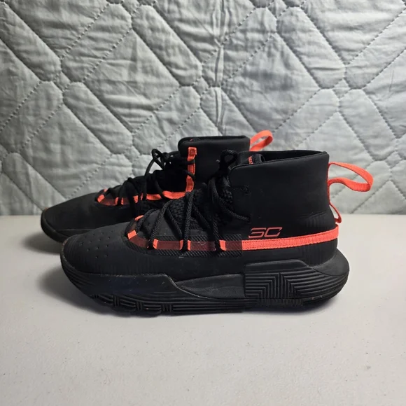 Under Armour UA  Stephen Curry SC 3Zero II Youth Basketball shoes  Sz 7Y
