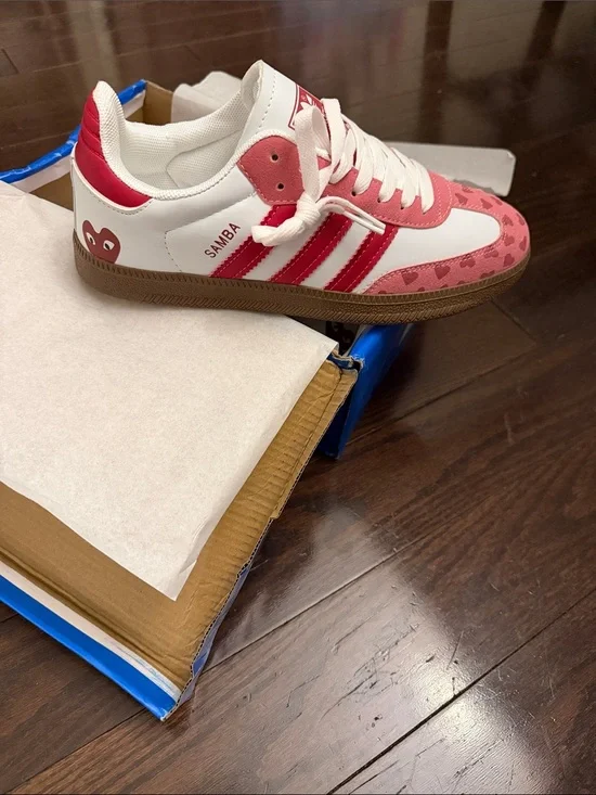 adidas WOMEN Samba Sneakers in White & Pink Heart Print