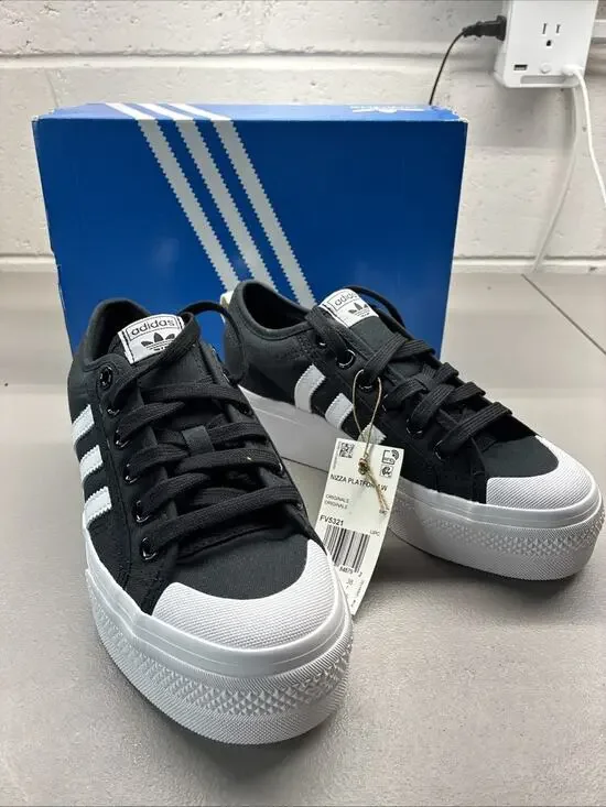 New adidas Nizza Platform W Canvas Women SZ 6.5 Low Sneakers Black/White FV5321