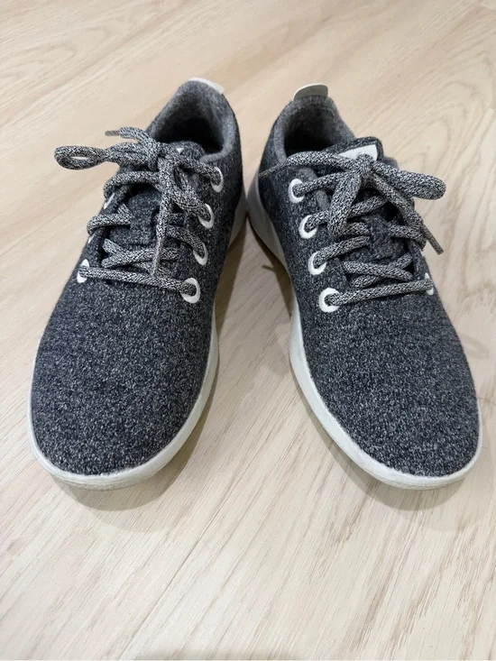 allbirds Wool Runners in Heather Gray