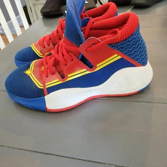 Adidas Blue & Red Youth Boys Pro Vision Captain Marvel Comfort Shoes Siz…