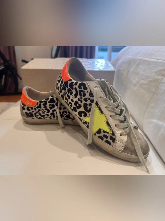 Golden Goose Superstar Sneakers Leopard Print canvas with Yellow Neon Star