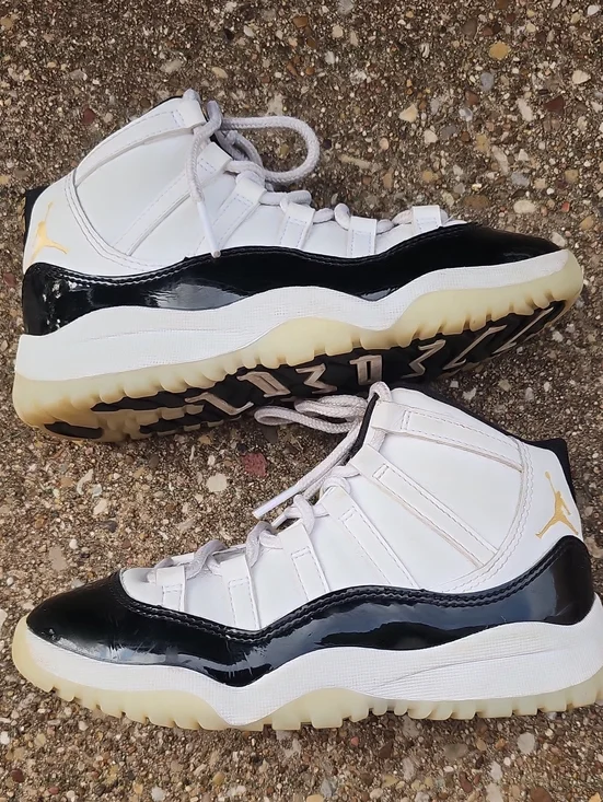 Jordan 11 Retro Gratitude Defining Moments White Black Gold Jumpman Youth 1