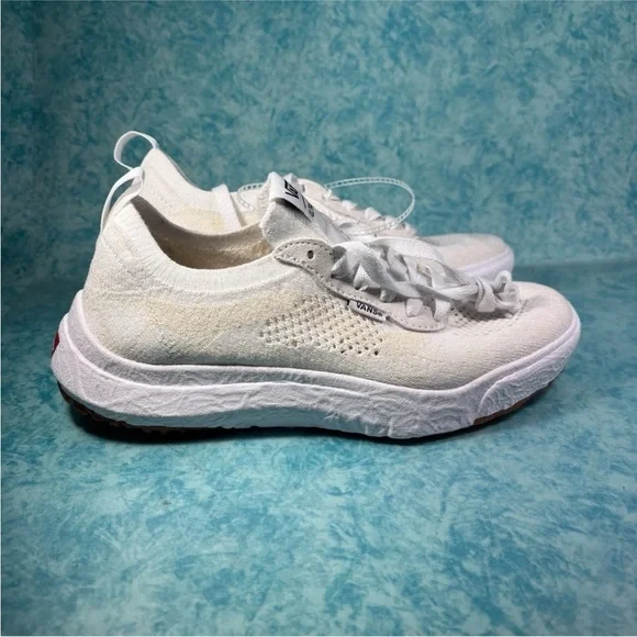 Vans Ultrarange Knit Women’s White Low Top Athletic Shoes Size 8