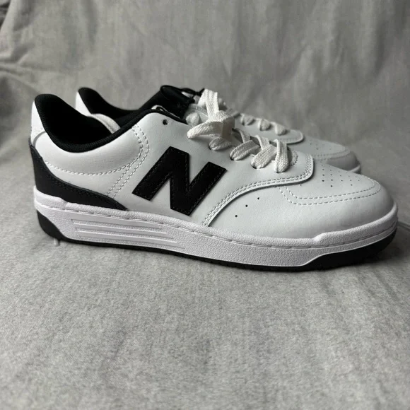 New Balance GSB80 White and Black Sneakers‎