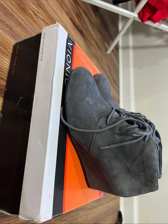 Vionic Elevated Becca Lace-Up Wedge Booties