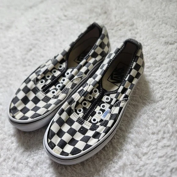 Vans Authentic Checkerboard Black White Kids‎ Sneakers 3.5 Men 5 Women