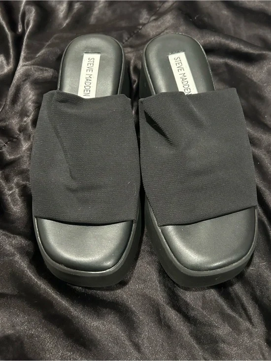 Steve Madden Black Fabric Wide-Band Slide Mules