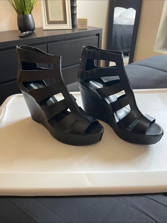 BCBGeneration Black Strappy Cutout Wedge Sandals