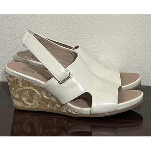 Mootsies Tootsies Cream Platform Wedge Sandals boho Heels 9M