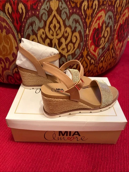 Mi Amore Tan Wedge Sandals with Rhinestone Front Strap