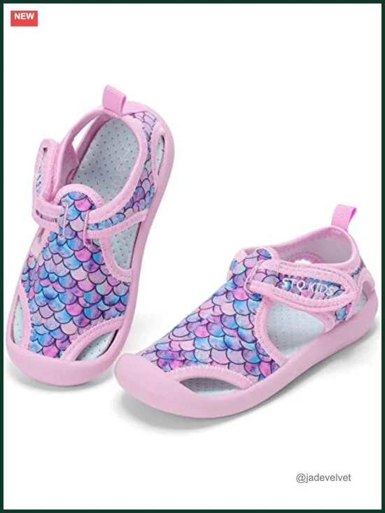 Quick-Dry Water Shoes with Hook-and-Loop Closure for Beach & Pool