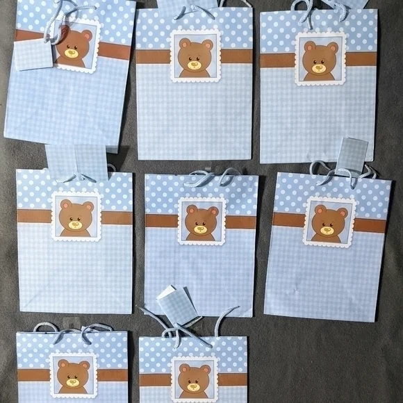 Set of 8‎ Baby shower gift bags teddy bear med size