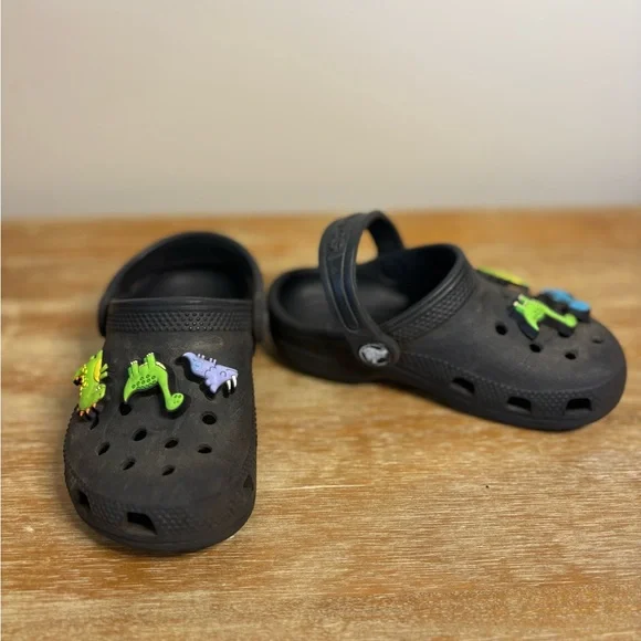 CROCS Black Water Shoes Classic‎ Comfort with Dinosaurs