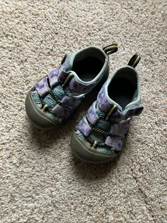 Keen toddler water shoes
