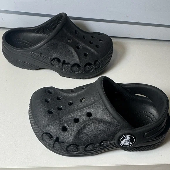 CROCS Kids 6C Sandals / Water Shoes - Black Incomplete (Missing Strap)