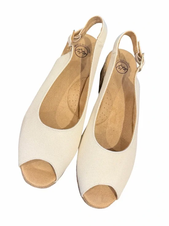 NWOT White Mountain Cream Slingback Peep-Toe Wedge Sandals