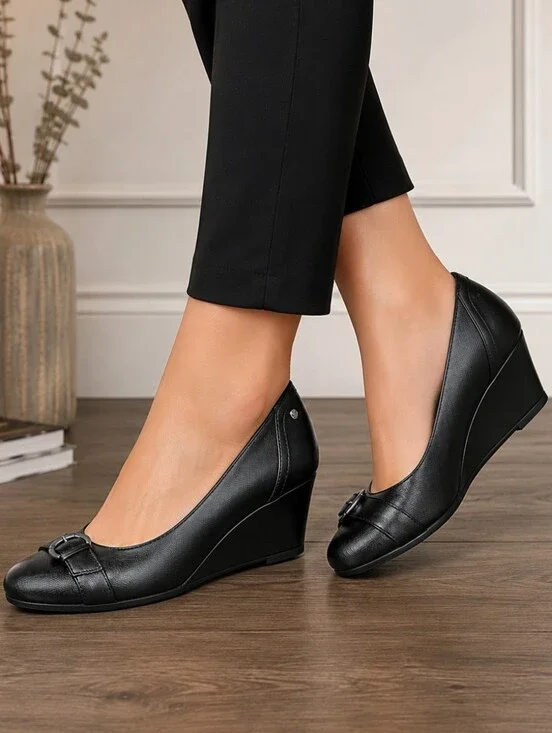 Life Stride Julep Y2K Office Siren Revival  Comfort Wedge Pump 10M