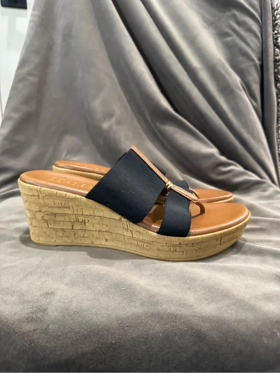 Italian Shoemakers Black and Tan Wedge Sandals